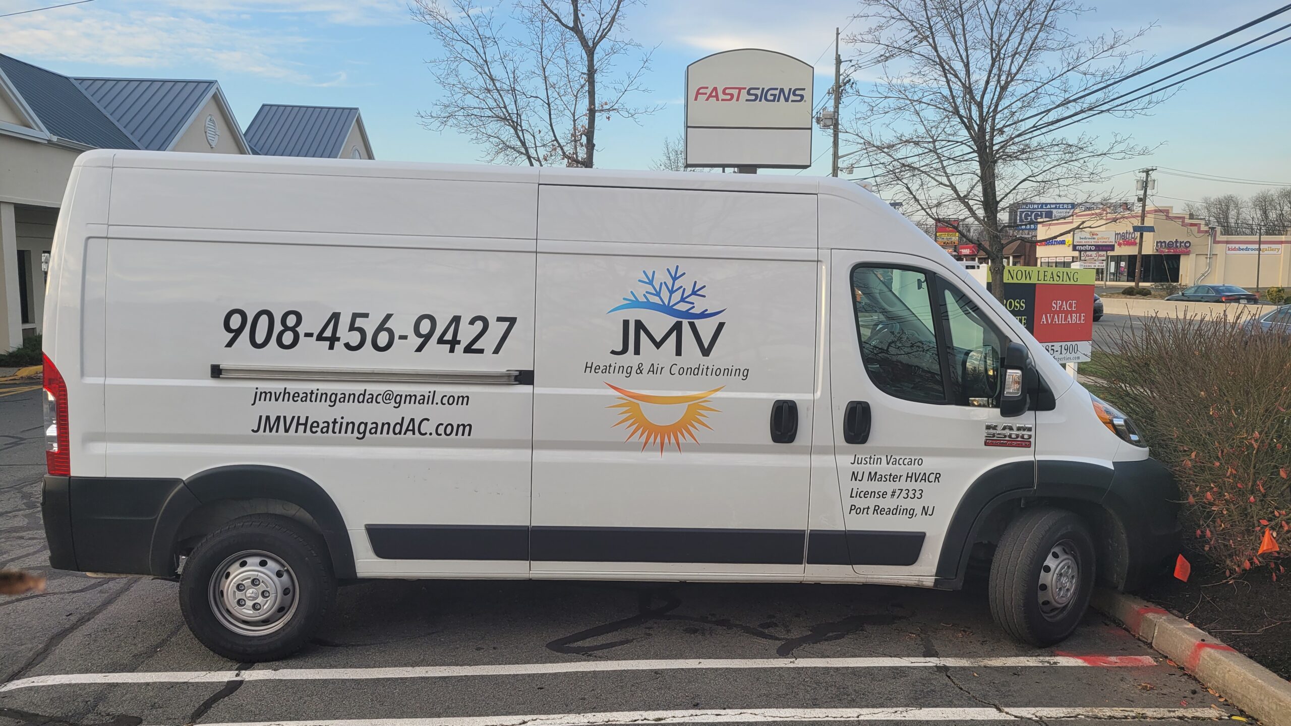 JMV Van